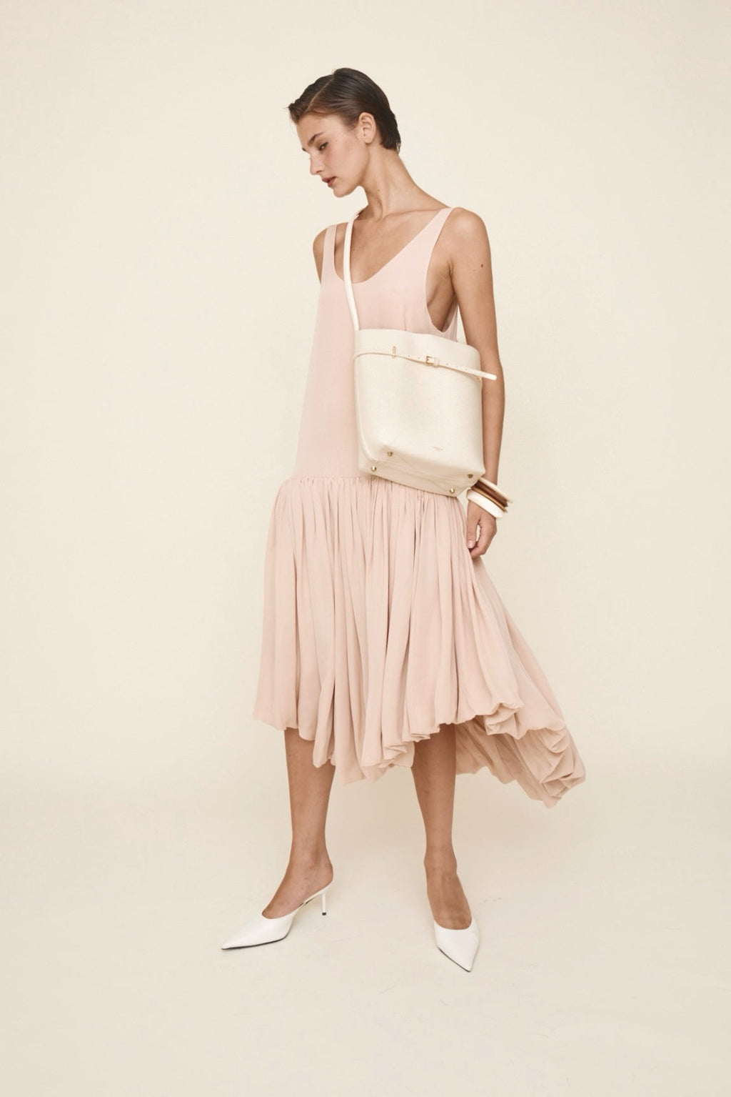 Chic Ivory Togo Leather Belted Tote Bag - Stylish Adjustable Shoulder Handbag