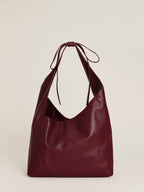 Chic Medium Vittoria Leather Tote Bag for Women with Magnetic Closure