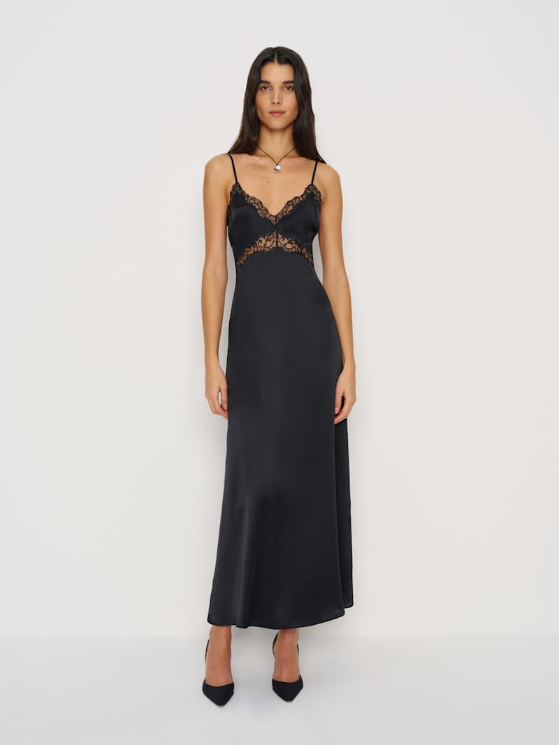 https://media.thereformation.com/image/upload/f_auto,q_auto,dpr_1.0/w_800,c_scale//PRD-SFCC/1319170/BLACK/1319170.1.BLACK?_s=RAABAB0
