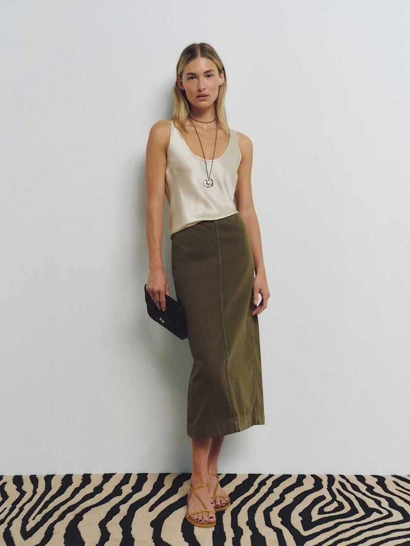 https://media.thereformation.com/image/upload/f_auto,q_auto:eco,dpr_2.0/w_500/PRD-SFCC/1319418/DARK_OLIVE/1319418.1.DARK_OLIVE