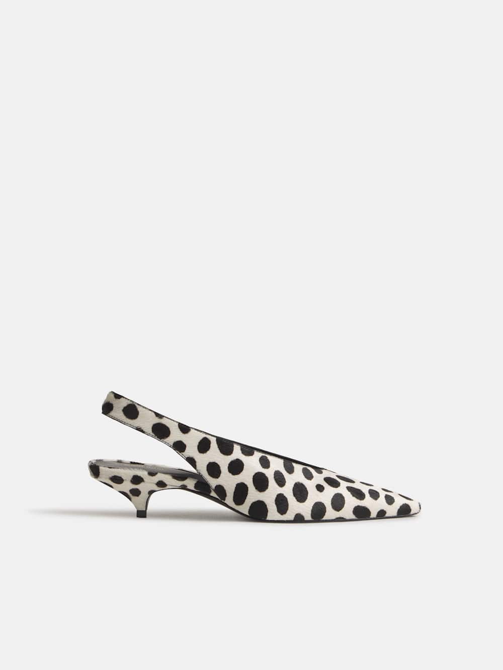 https://media.thereformation.com/image/upload/f_auto,q_auto:eco,dpr_2.0/w_500/PRD-SFCC/1319641/DALMATION_HAIRCALF/1319641.1.DALMATION_HAIRCALF