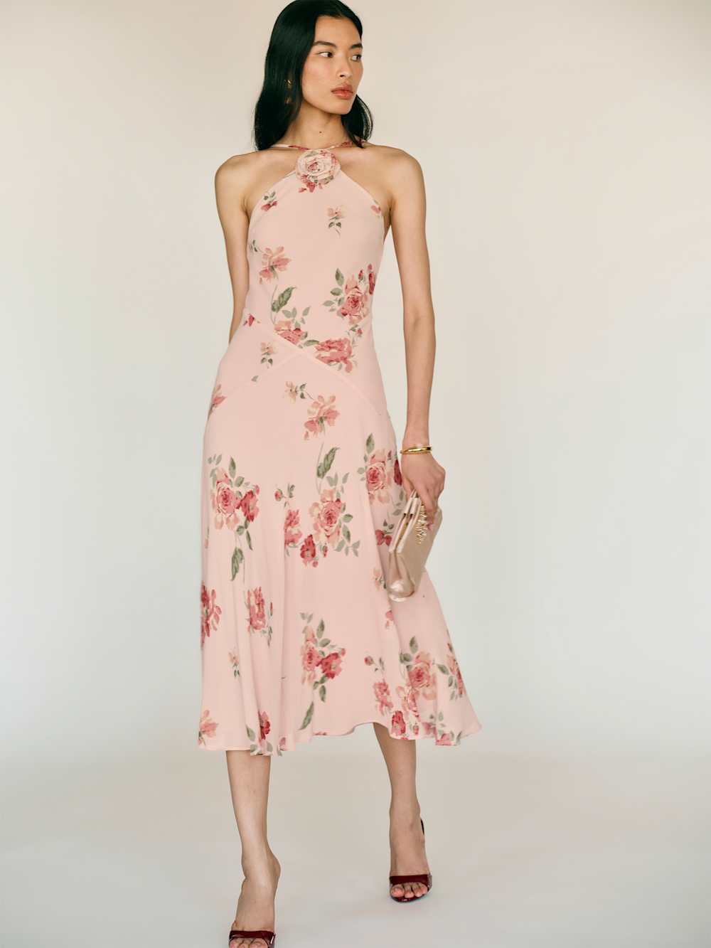 https://media.thereformation.com/image/upload/f_auto,q_auto:eco,dpr_2.0/w_500/PRD-SFCC/1319996/ROSE_SERENADE/1319996.5.ROSE_SERENADE