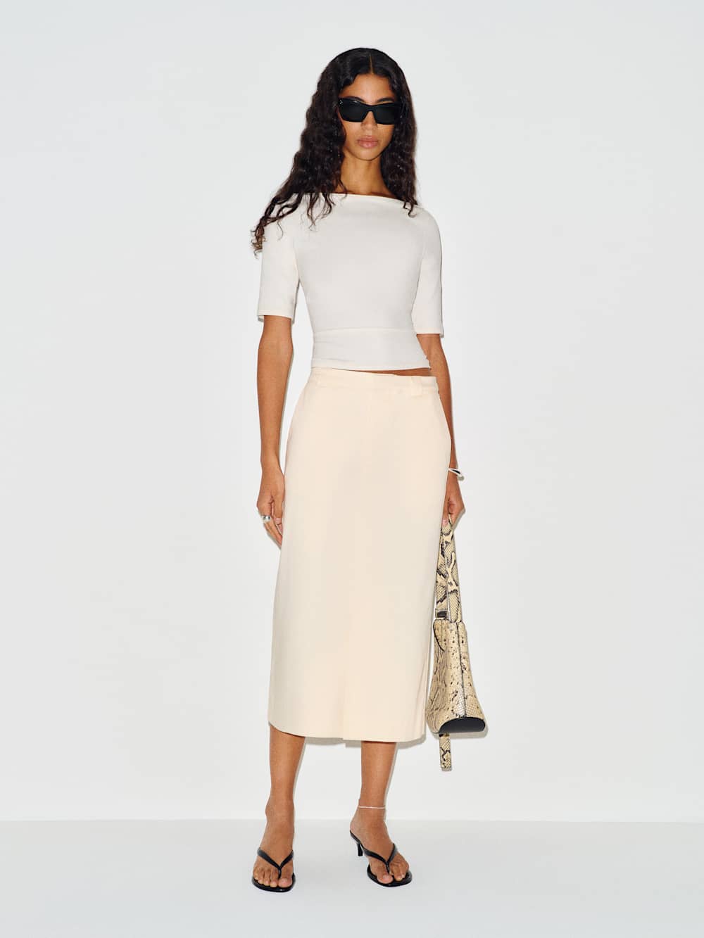 https://media.thereformation.com/image/upload/f_auto,q_auto:eco,dpr_2.0/w_500/PRD-SFCC/1320197/BLACK_CROC/1320197.2.BLACK_CROC