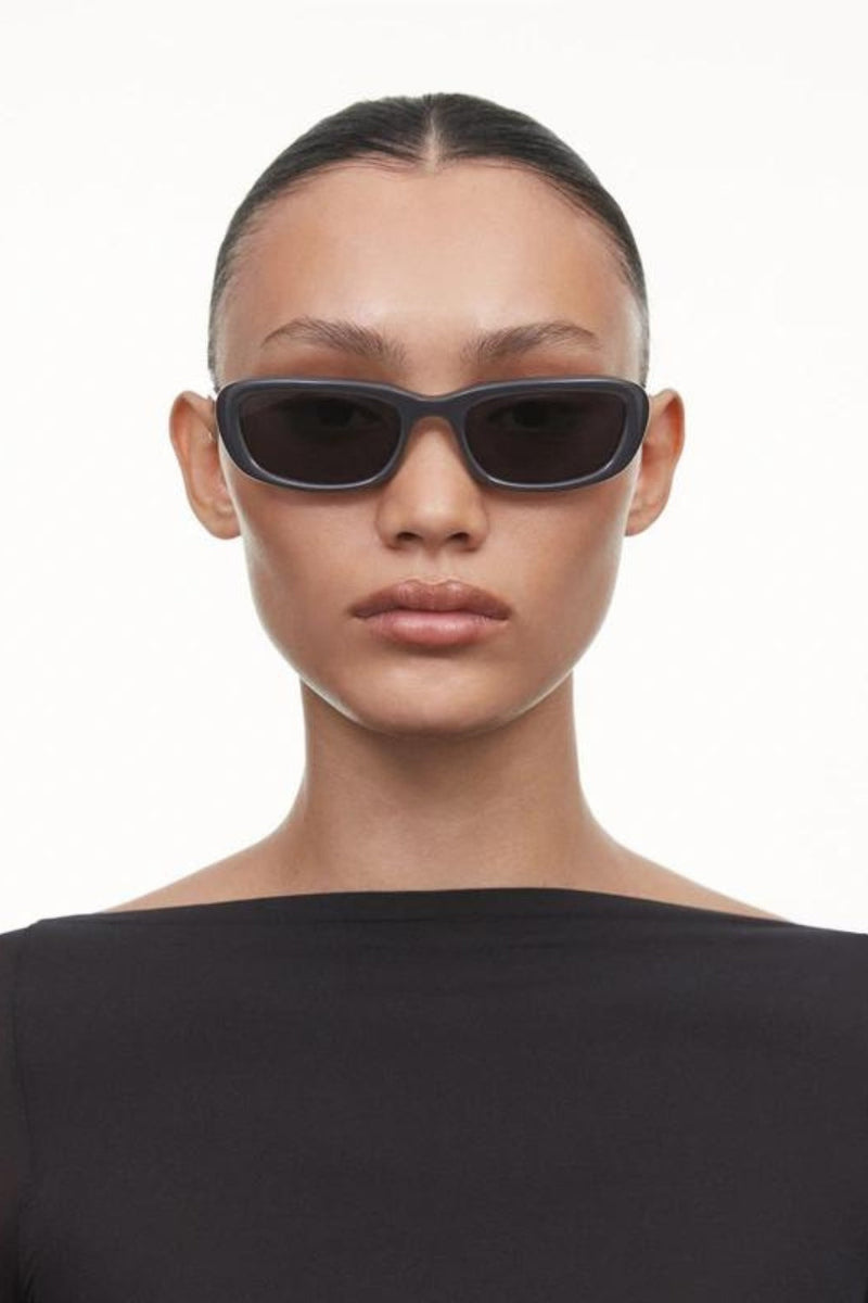 https://cdn.shopify.com/s/files/1/0747/7418/4152/files/1_695bfdc2-0bda-4b48-9bd8-053c17b27a19.jpg?v=1744271414