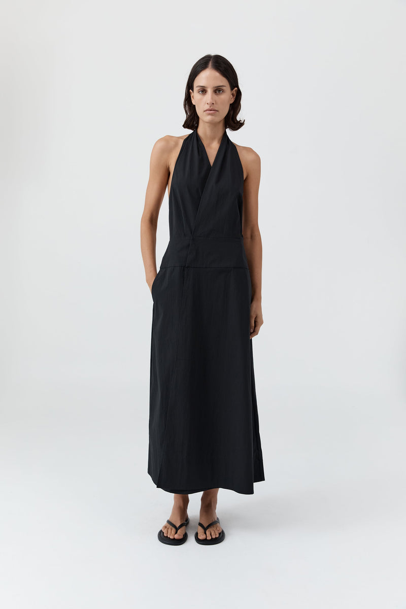 https://cdn.shopify.com/s/files/1/0747/7418/4152/files/20250409_StAgni_R26_SH_16_R26-901BLK_759.jpg?v=1760933066