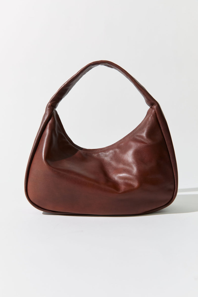 https://cdn.shopify.com/s/files/1/0747/7418/4152/files/20250728_StAgni_S26_StillLife_SH_9_187_806bf344-2581-4651-abda-49803f35cc5b.jpg?v=1770179762