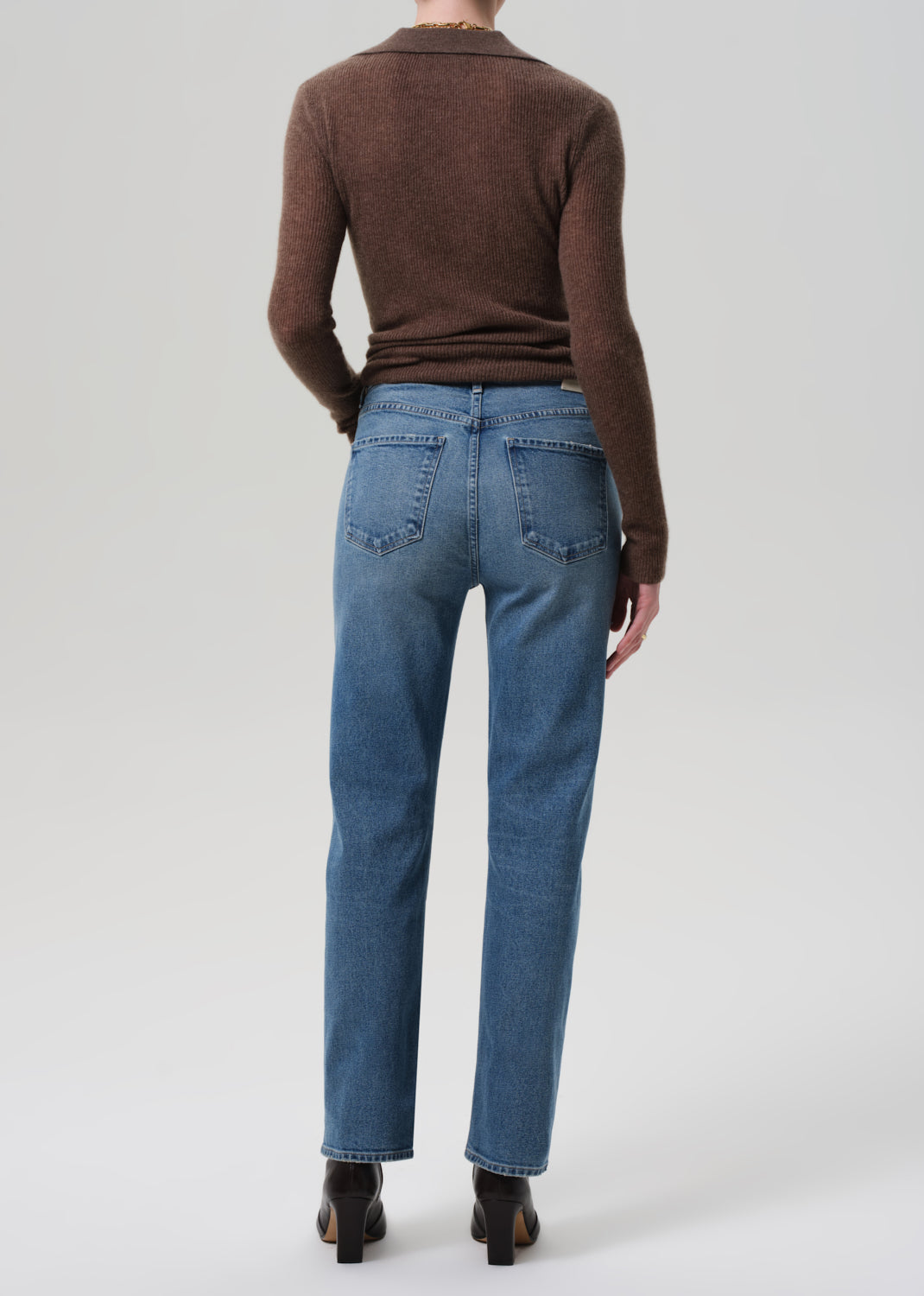Blaine High-Rise Vintage Straight Jeans: Japanese Comfort-Stretch Denim in Lyon