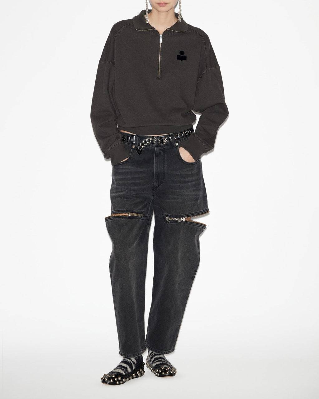 Chic Etoile Ross Women's Black Cotton Stand-Up Collar Zippered Sweatshirt