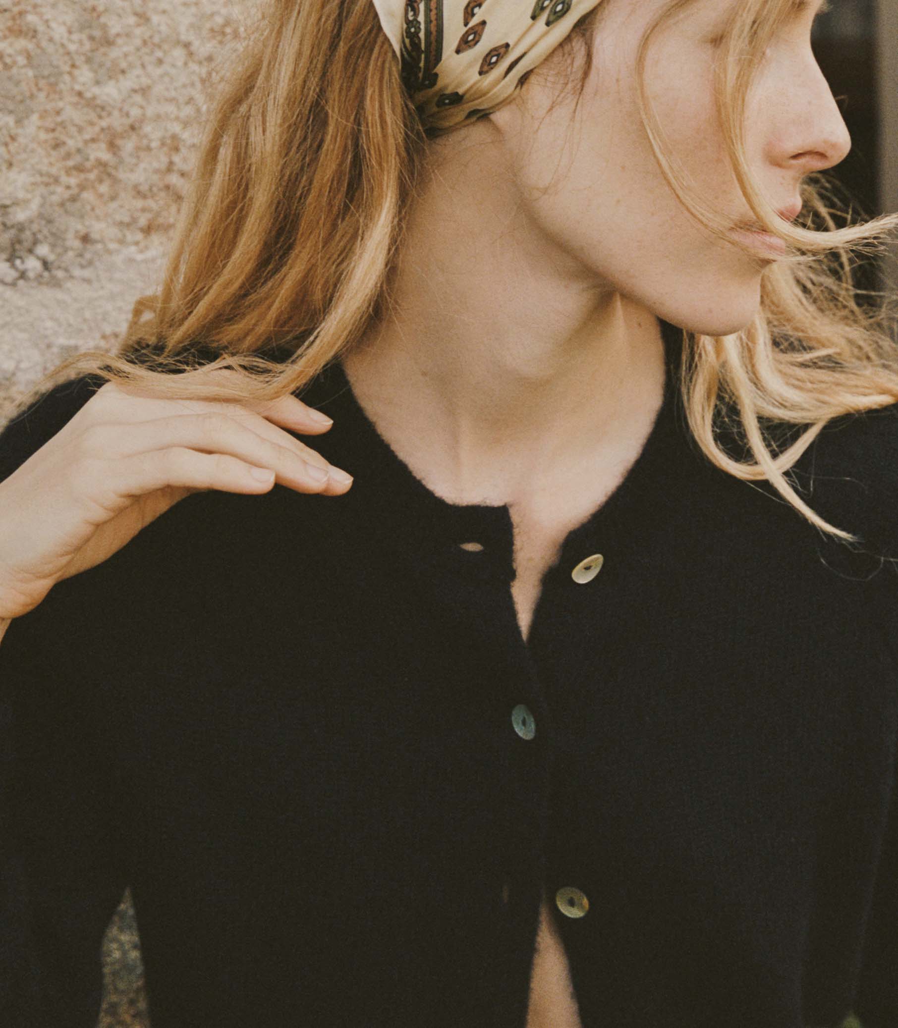 DOEN Petra Black Alpaca Merino Wool Cardigan - Soft Crew Neck Sweater