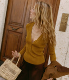 Elegant Merino Wool Ribbed V-Neck Henley Top - Yellow Thistle