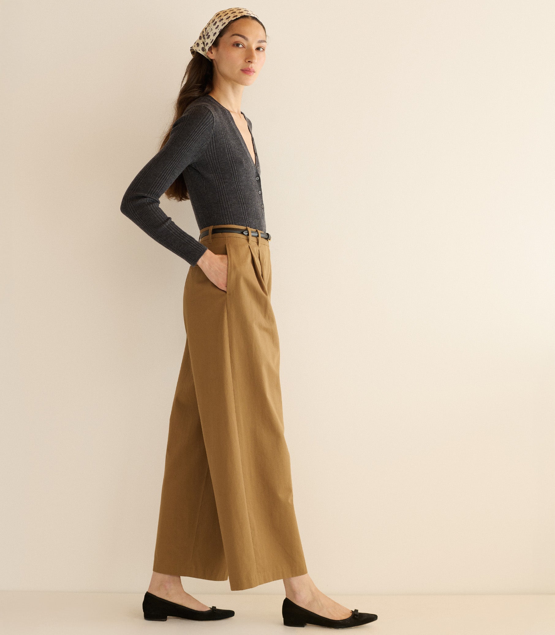 Chic Merino Wool Ribbed V-Neck Henley Top - Charcoal Grey Long Sleeve