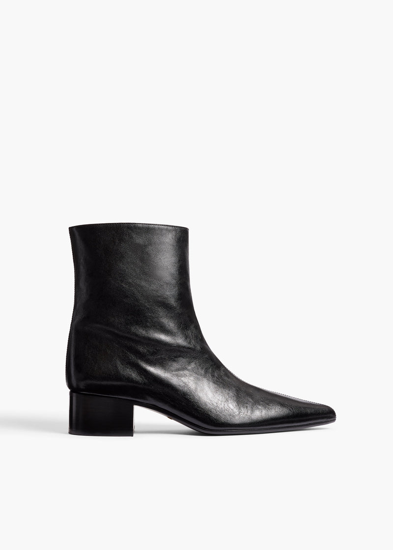 https://cdn.shopify.com/s/files/1/1519/7996/files/ANDEE_ANKLE_BLACK-LEATHER_0607_product.jpg?v=1747859973