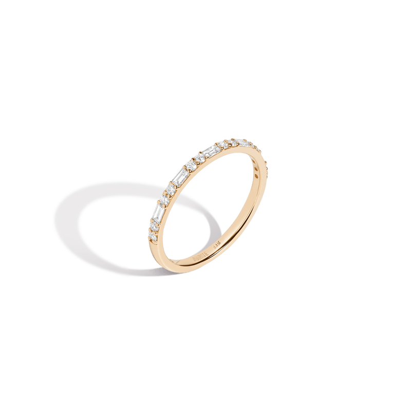 Sparkling Mixed Cut Diamond Ring: Baguette & Brilliant 14K/18K Gold Band