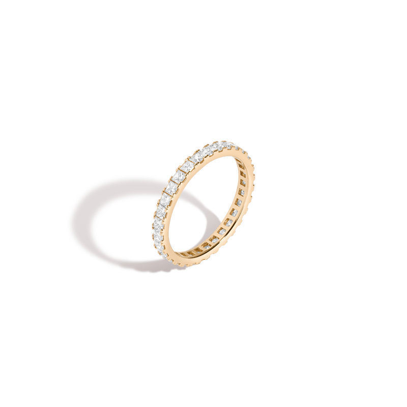 Sparkling Princess Cut Lab Grown Diamond Eternity Ring in 14k/18k Gold