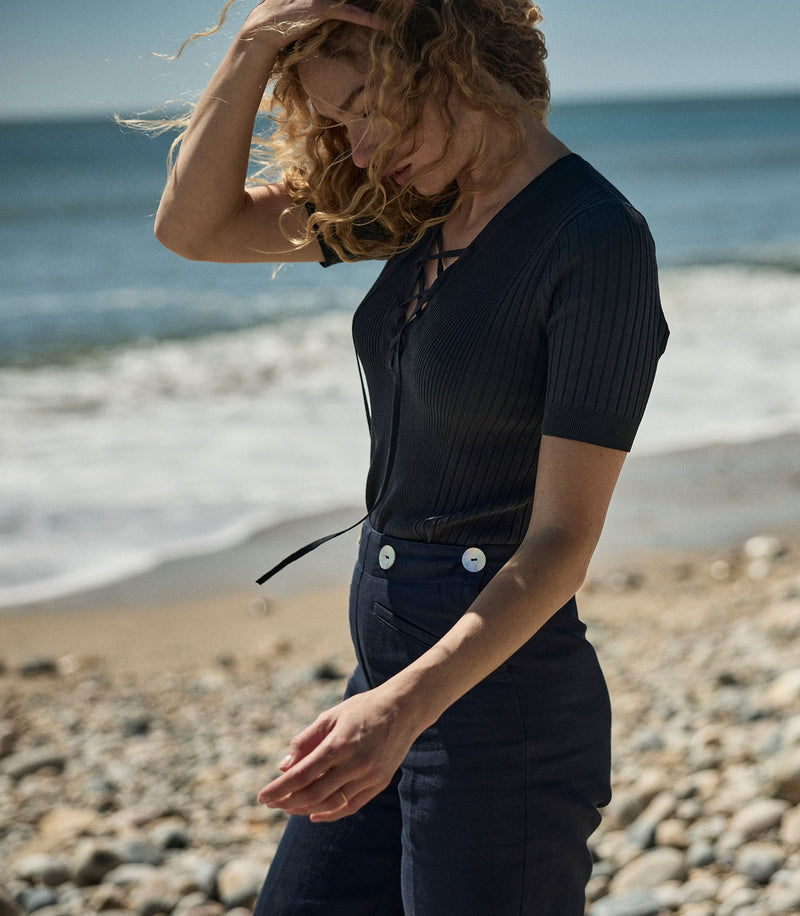 Chic Auguste Navy Stretchy Linen Blend Ribbed V-Neck Top with Tie