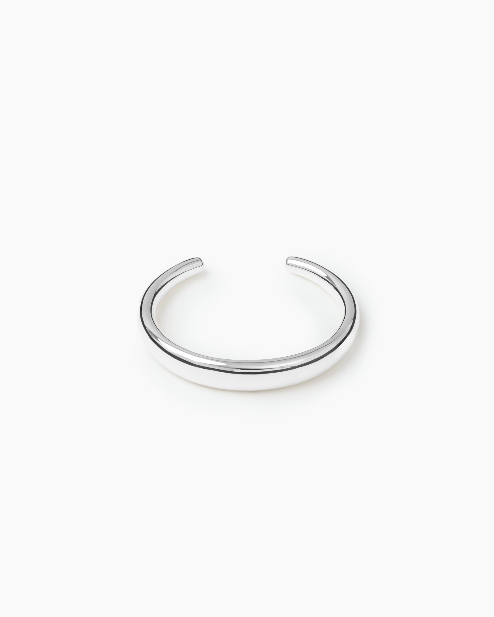 https://cdn.shopify.com/s/files/1/0592/5945/3598/files/Amanda_silver_2.jpg?v=1761827205