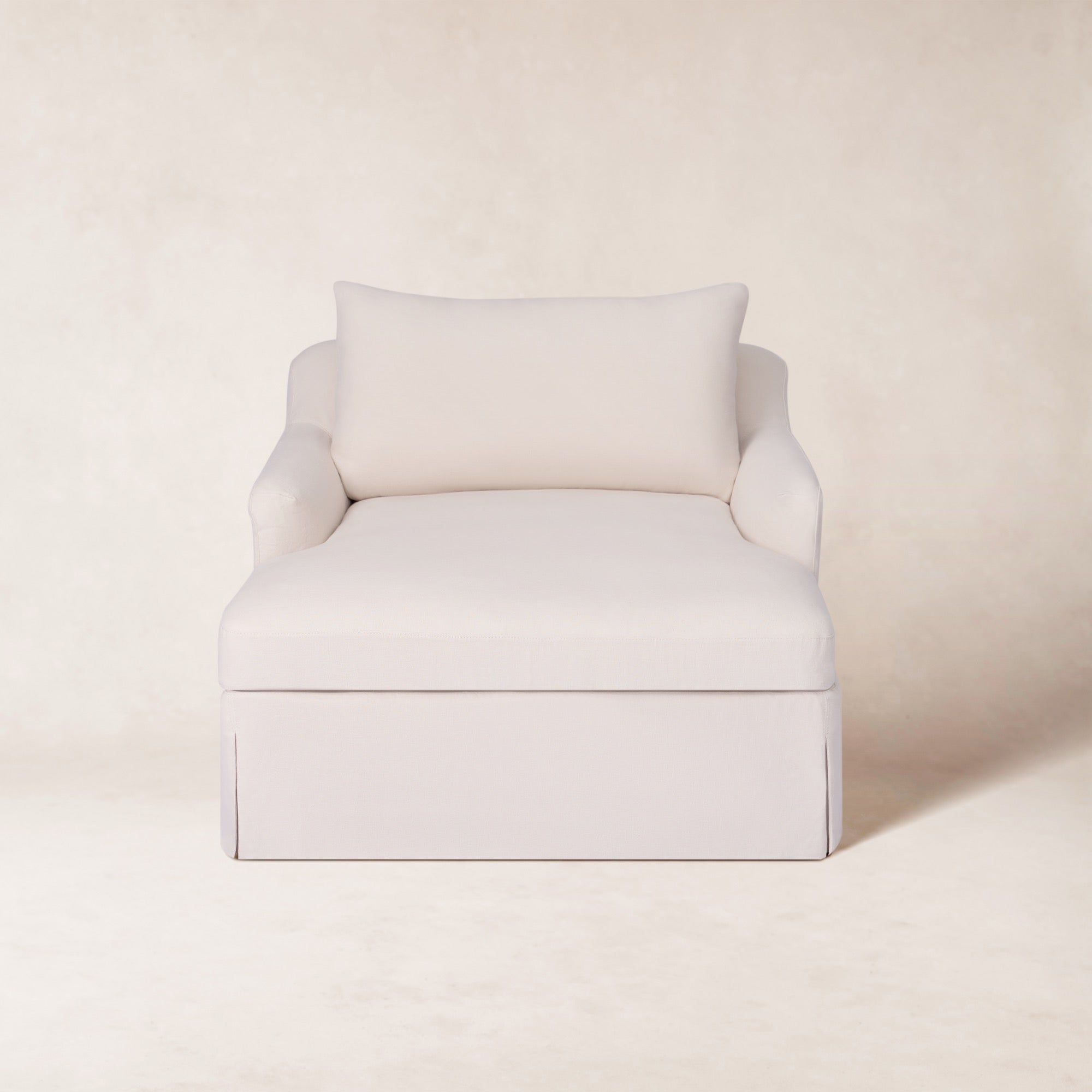 https://cdn.shopify.com/s/files/1/0593/2217/1565/files/Antwerp-Armchair-Front-Linen-Bone_48fb661f-afbb-41d3-a626-fba0364582ba.jpg?v=1772579343