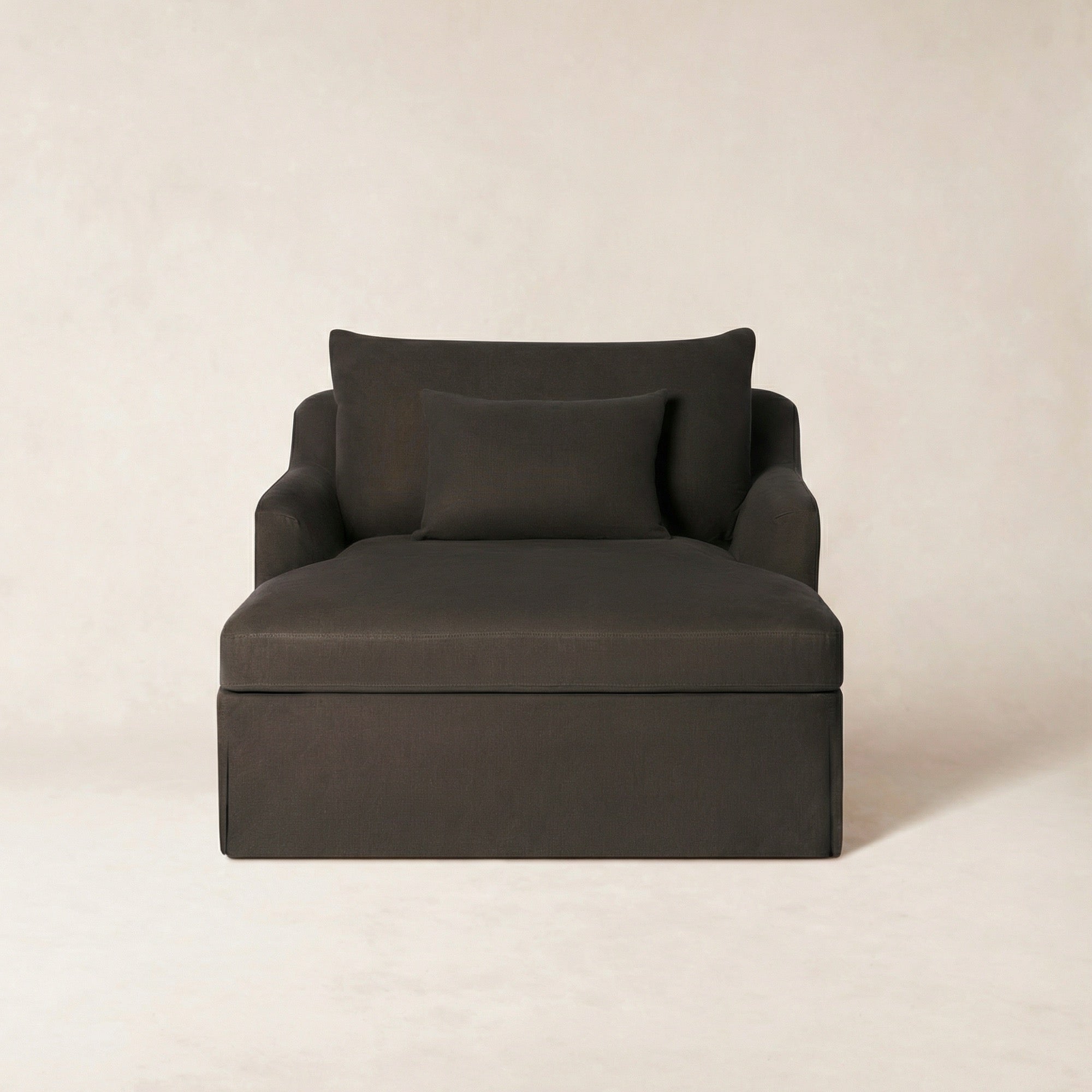https://cdn.shopify.com/s/files/1/0593/2217/1565/files/Antwerp-Chaise-Front-BrushedCotton-VtgBlk.jpg?v=1772579343