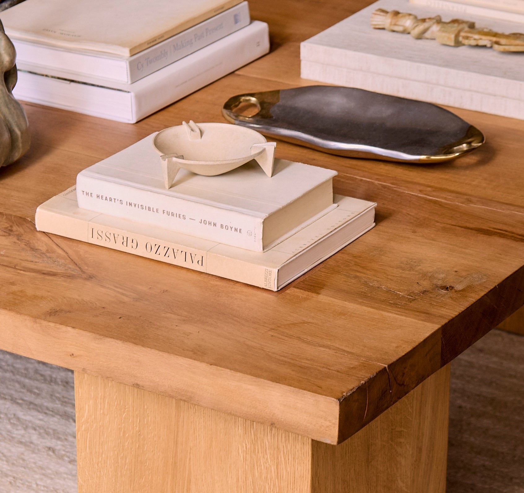 https://cdn.shopify.com/s/files/1/0593/2217/1565/files/Antwerp-Square-Coffee-Table-Detail.jpg?v=1772665951
