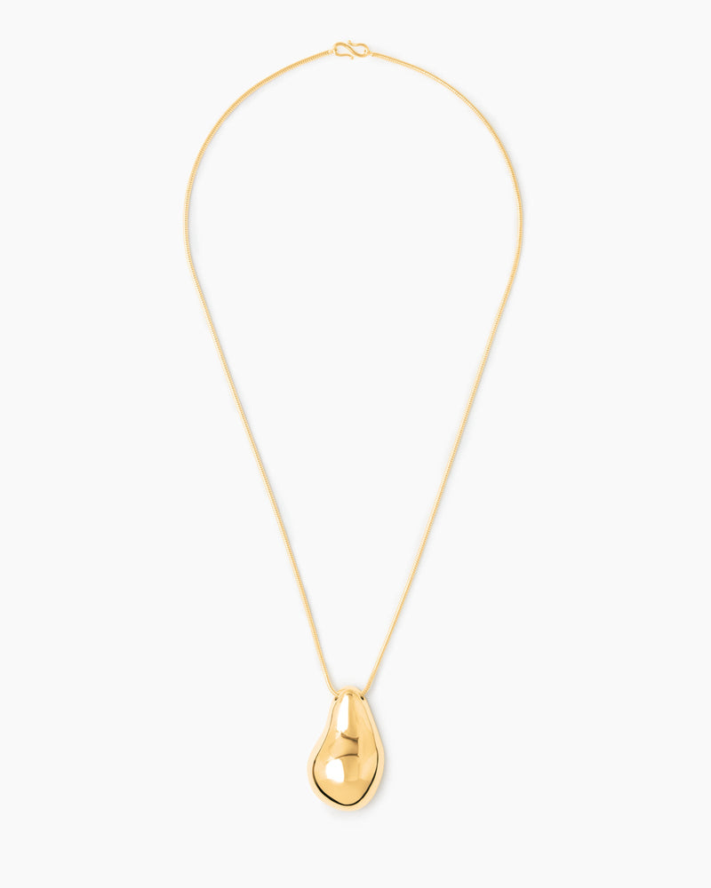 https://cdn.shopify.com/s/files/1/0592/5945/3598/files/BETTY_NECKLACE_GOLD.jpg?v=1748260610