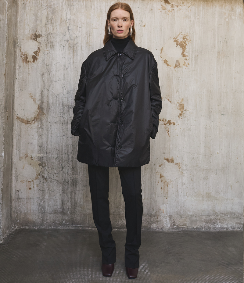 https://cdn.shopify.com/s/files/1/0285/3640/6109/files/BLACK-LOOK.png?v=1760574866