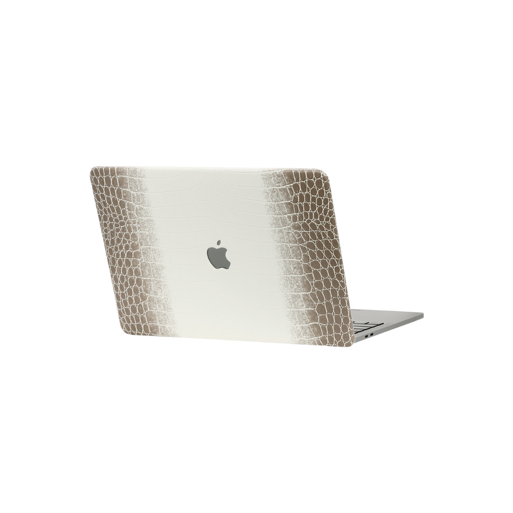 https://cdn.shopify.com/s/files/1/0574/0989/6626/files/BreezyCase.png?v=1722678626