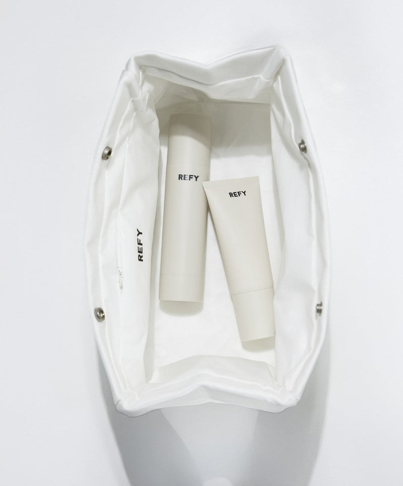 https://cdn.shopify.com/s/files/1/0573/2705/9142/files/Copy_of_MAKEUP_BAG_copy_1.jpg?v=1746189789