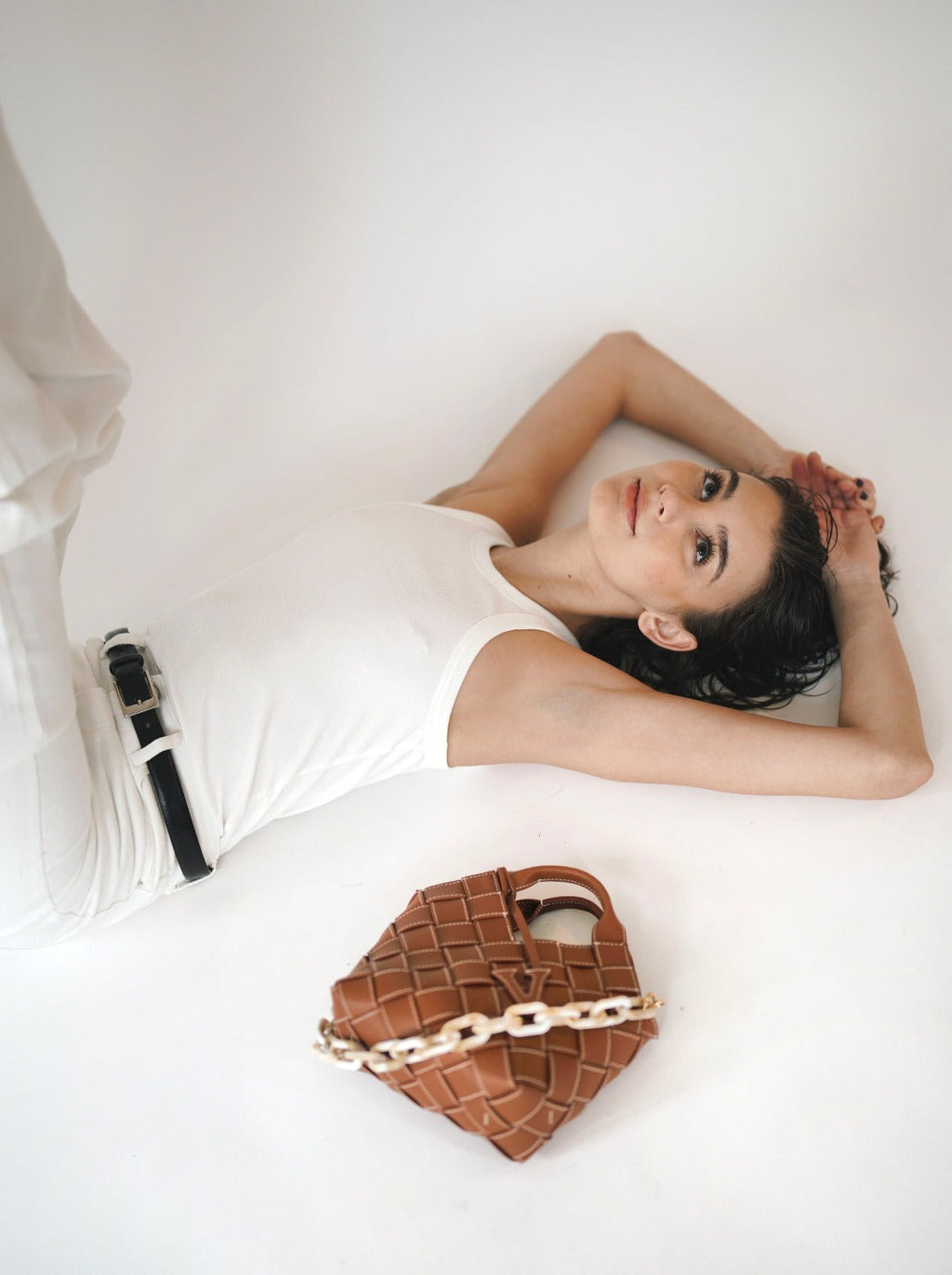 Caramel Woven Leather Basket Handbag with Adjustable Crossbody Shoulder Strap