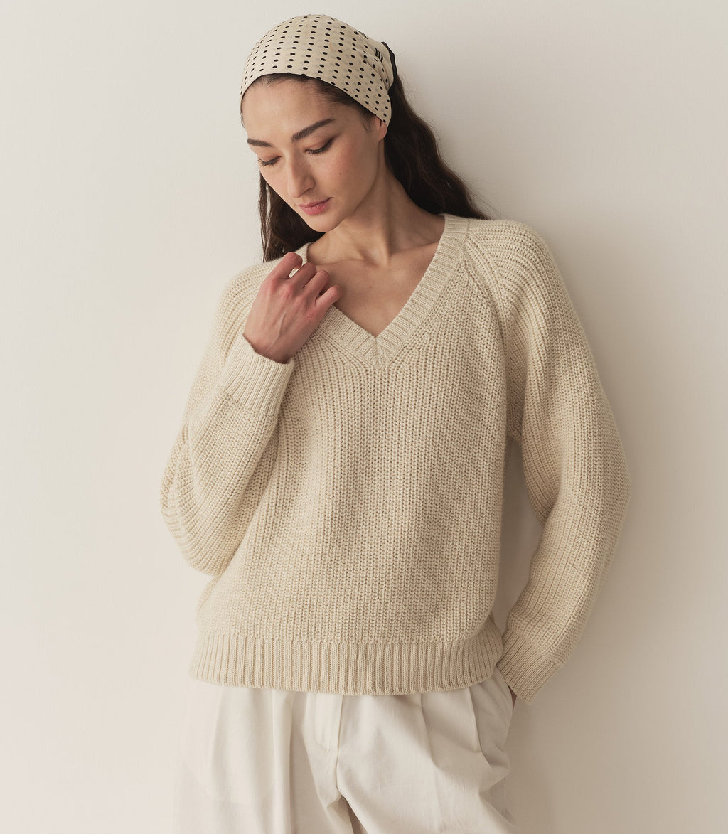 Emmons Cream Plush Alpaca Oversized Slouchy V-Neck Fisherman Knit Sweater