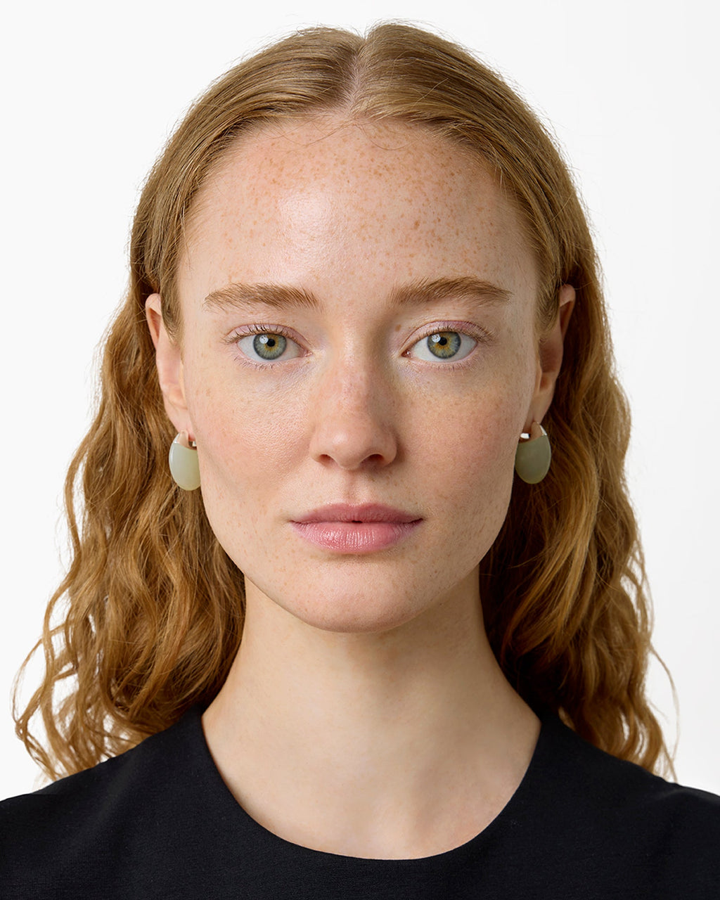 https://cdn.shopify.com/s/files/1/0592/5945/3598/files/ERIN_EARRINGS_GREEN_SERPENTINE_2_1.jpg?v=1770904607