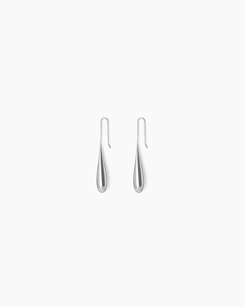 https://cdn.shopify.com/s/files/1/0592/5945/3598/files/EVELYN_EARRINGS_SILVER.jpg?v=1776241420