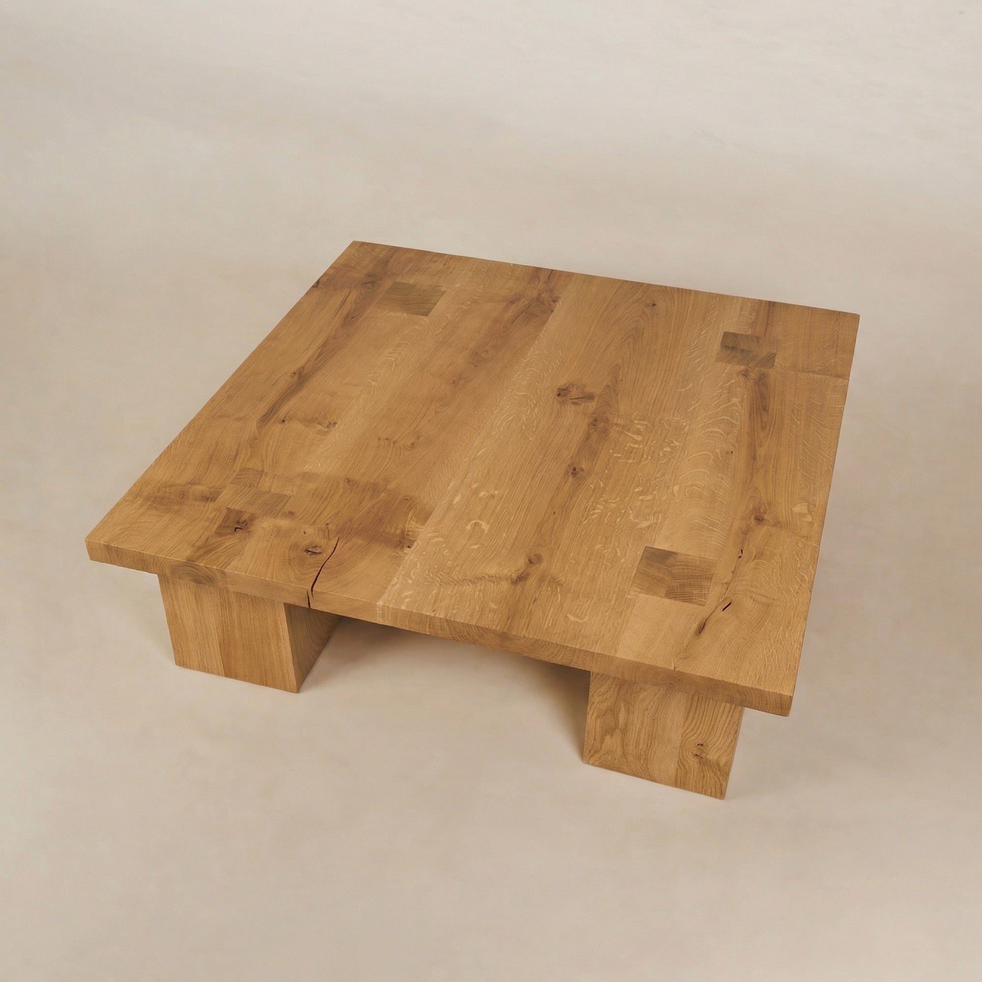 https://cdn.shopify.com/s/files/1/0593/2217/1565/files/Eik_CoffeeTable_55_Square_3_4_Top_SolidOak_FrenchOak.jpg?v=1772665951