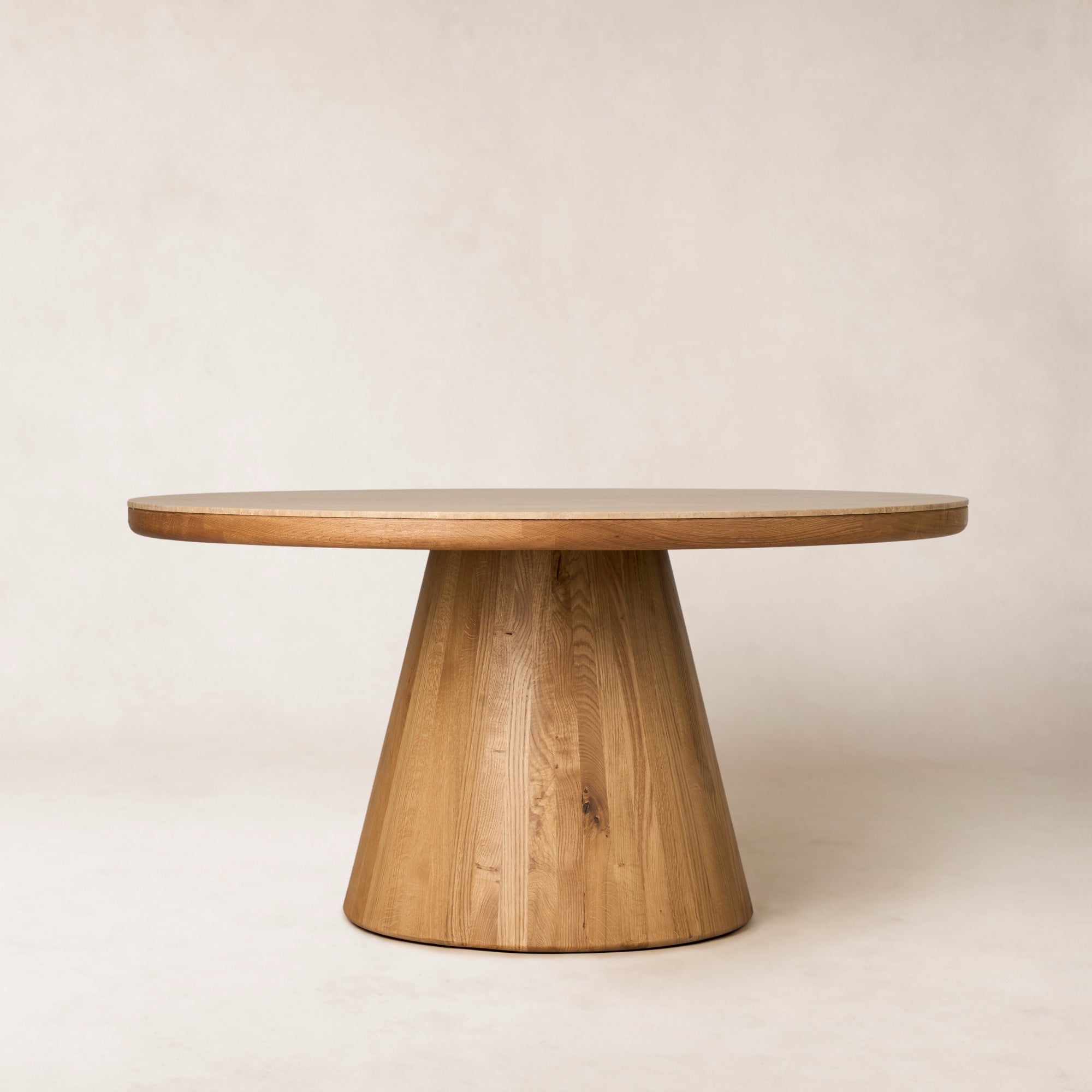 https://cdn.shopify.com/s/files/1/0593/2217/1565/files/Eik_DiningTable_60_Front_SolidOak_FrenchOak_BeigeTravertine.jpg?v=1772669362