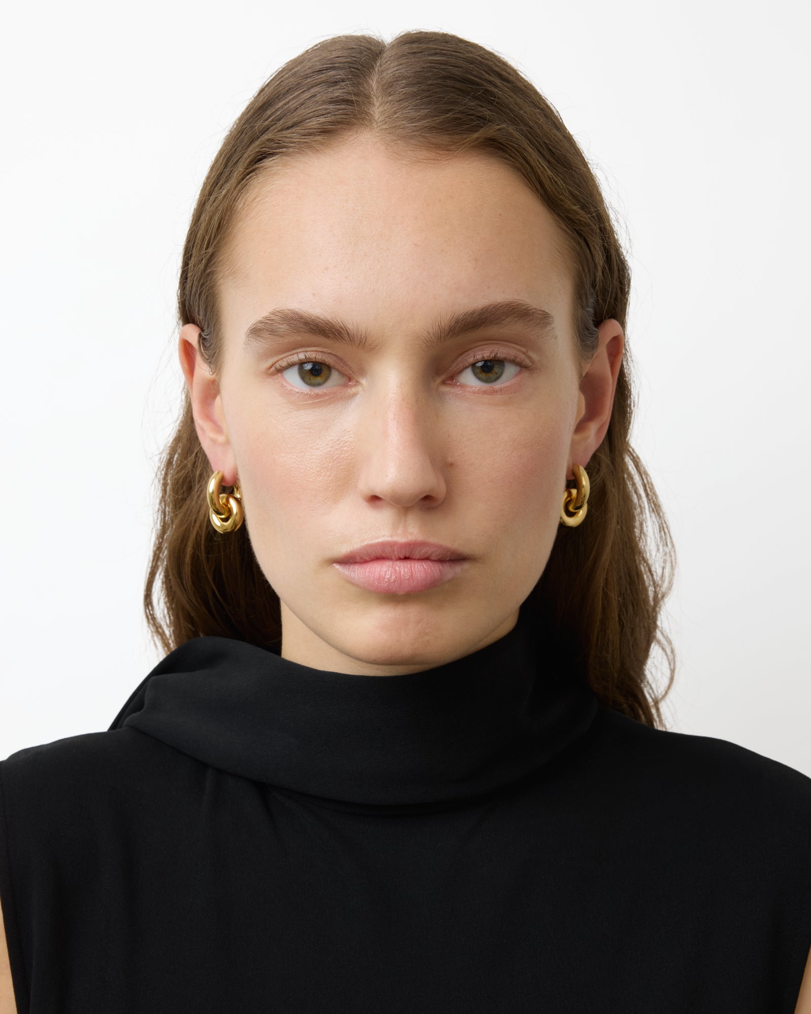https://cdn.shopify.com/s/files/1/0592/5945/3598/files/Esther_gold_1.jpg?v=1748260836
