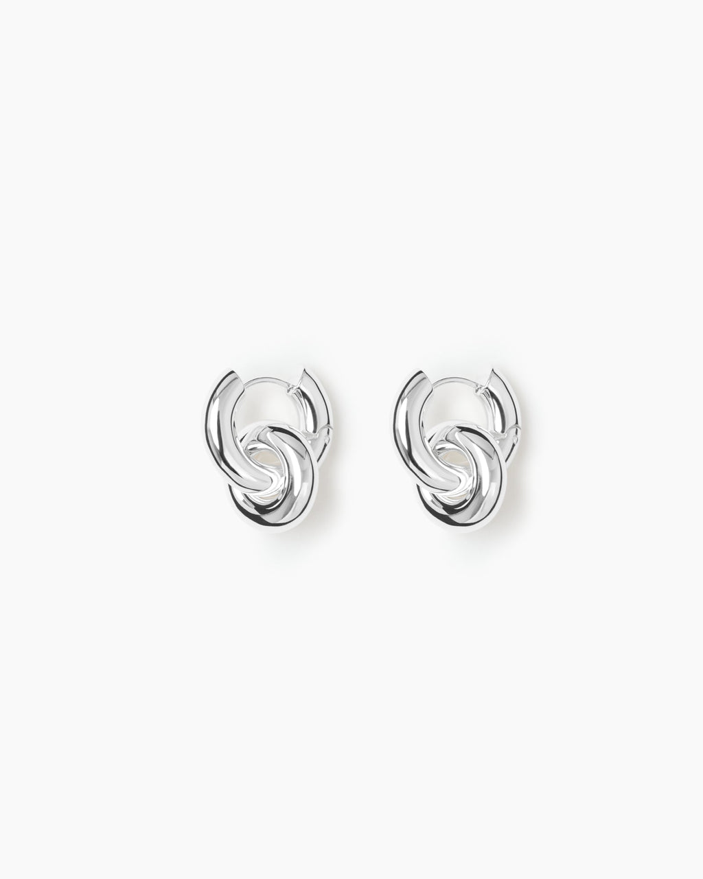 https://cdn.shopify.com/s/files/1/0592/5945/3598/files/Esther_silver.jpg?v=1748260744