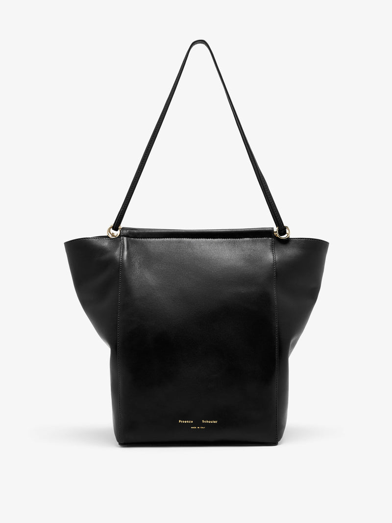 https://cdn.shopify.com/s/files/1/0027/1699/1534/files/HB254108-L014G-001_Reade_20Shoulder_20Bag_20in_20Nappa_Black_V1.jpg?v=1752718888