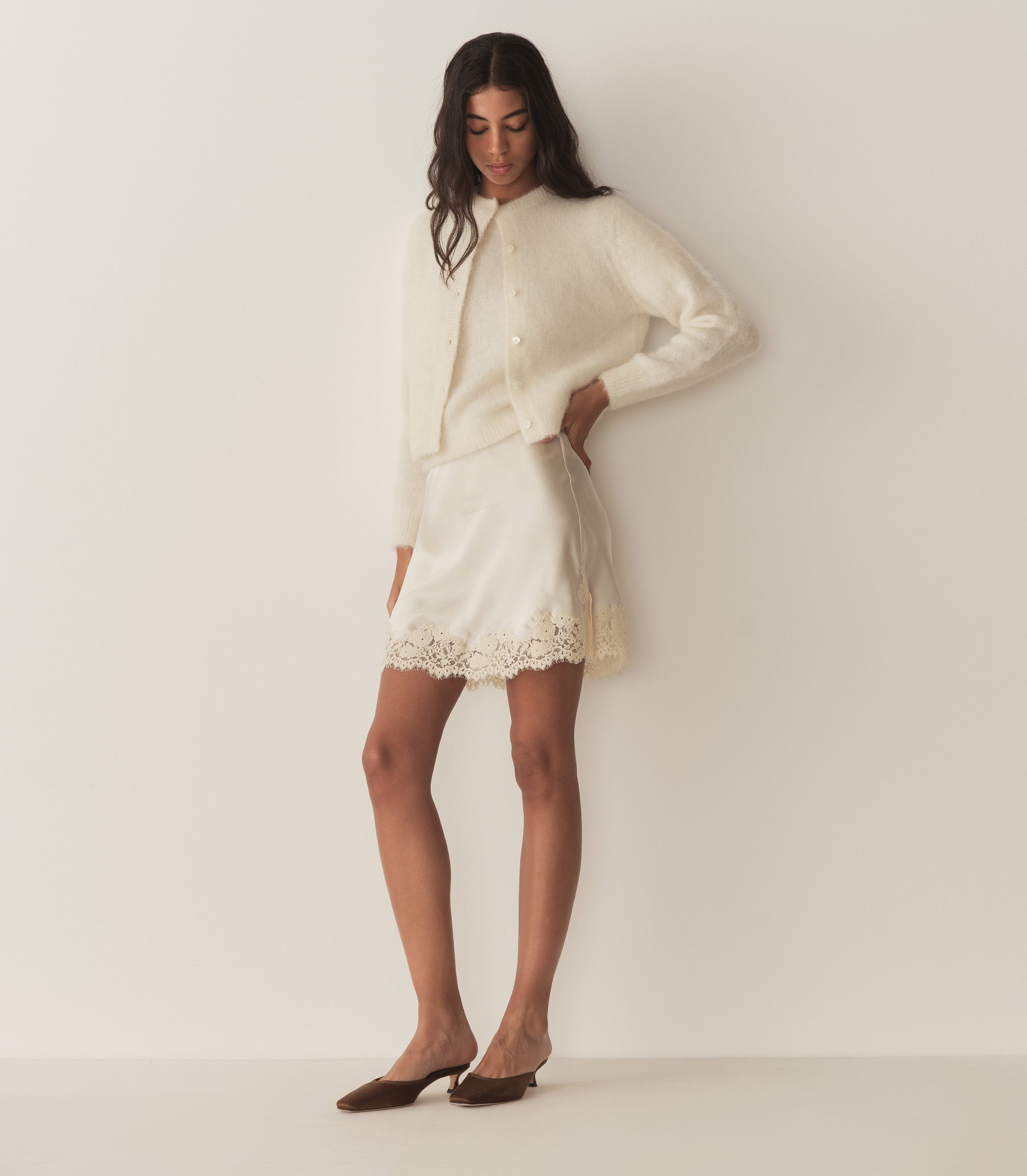 Soft Alpaca-Wool Lillette Cardigan: Sea Salt, Ribbed Trim, Pearl Buttons