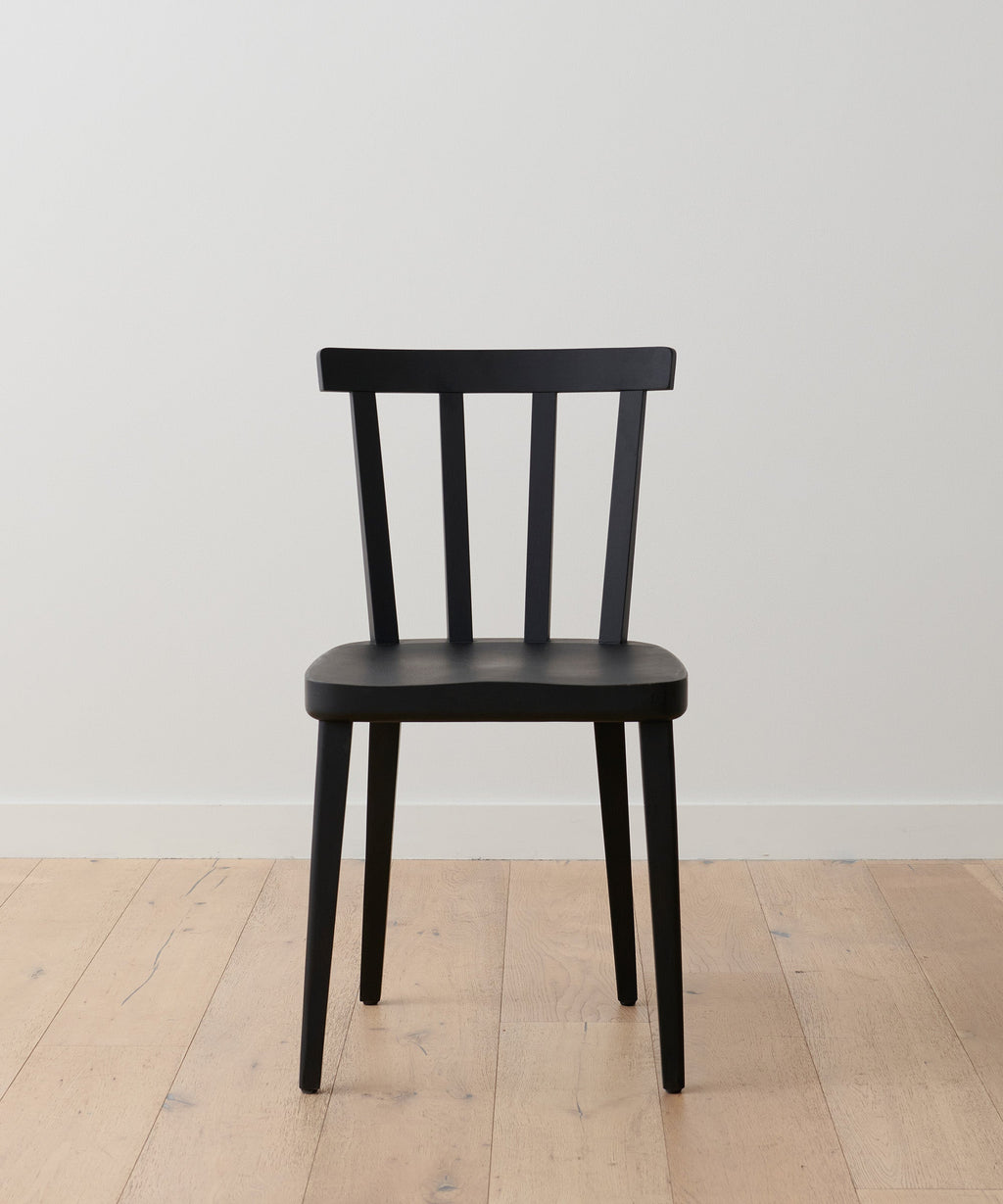 https://cdn.shopify.com/s/files/1/0565/1234/8333/products/Hampton_Dining_Chair_Black_Oak3.jpg?v=1660923859