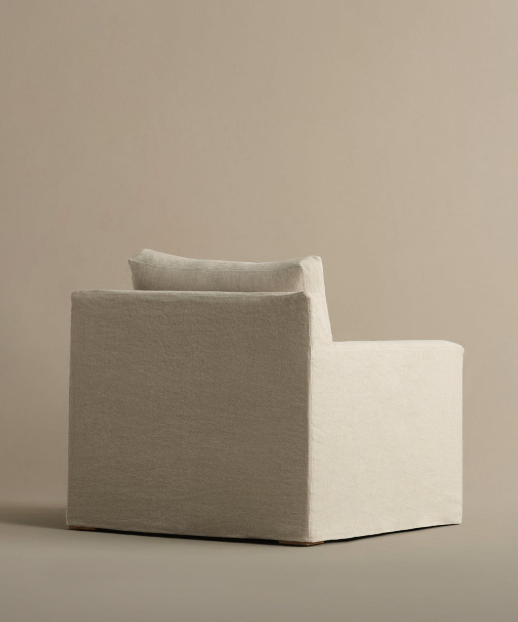 https://cdn.shopify.com/s/files/1/0565/1234/8333/files/Harbor-Chair-Drift-Linen-5.jpg?v=1748838529