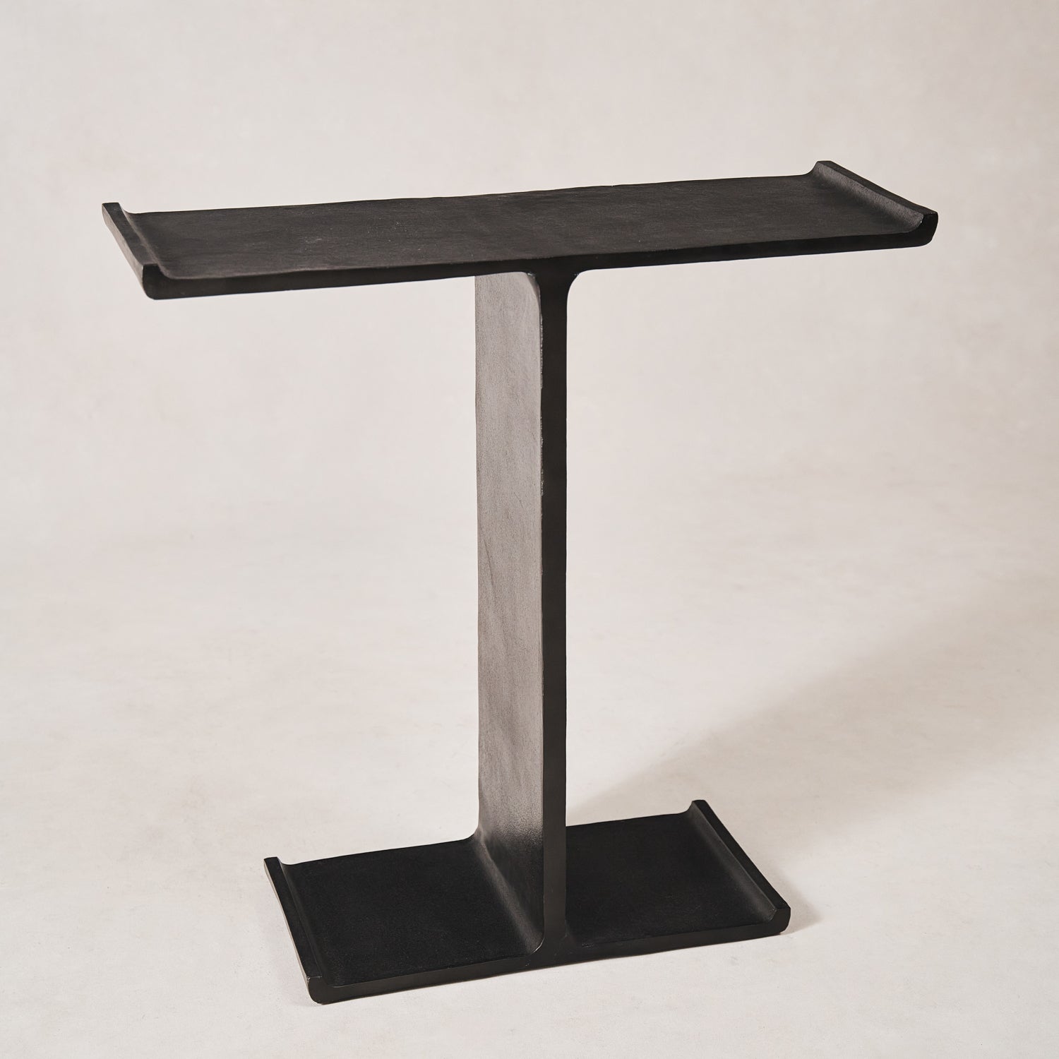 https://cdn.shopify.com/s/files/1/0593/2217/1565/files/I-Beam-Console-30-inches1.jpg?v=1740183805