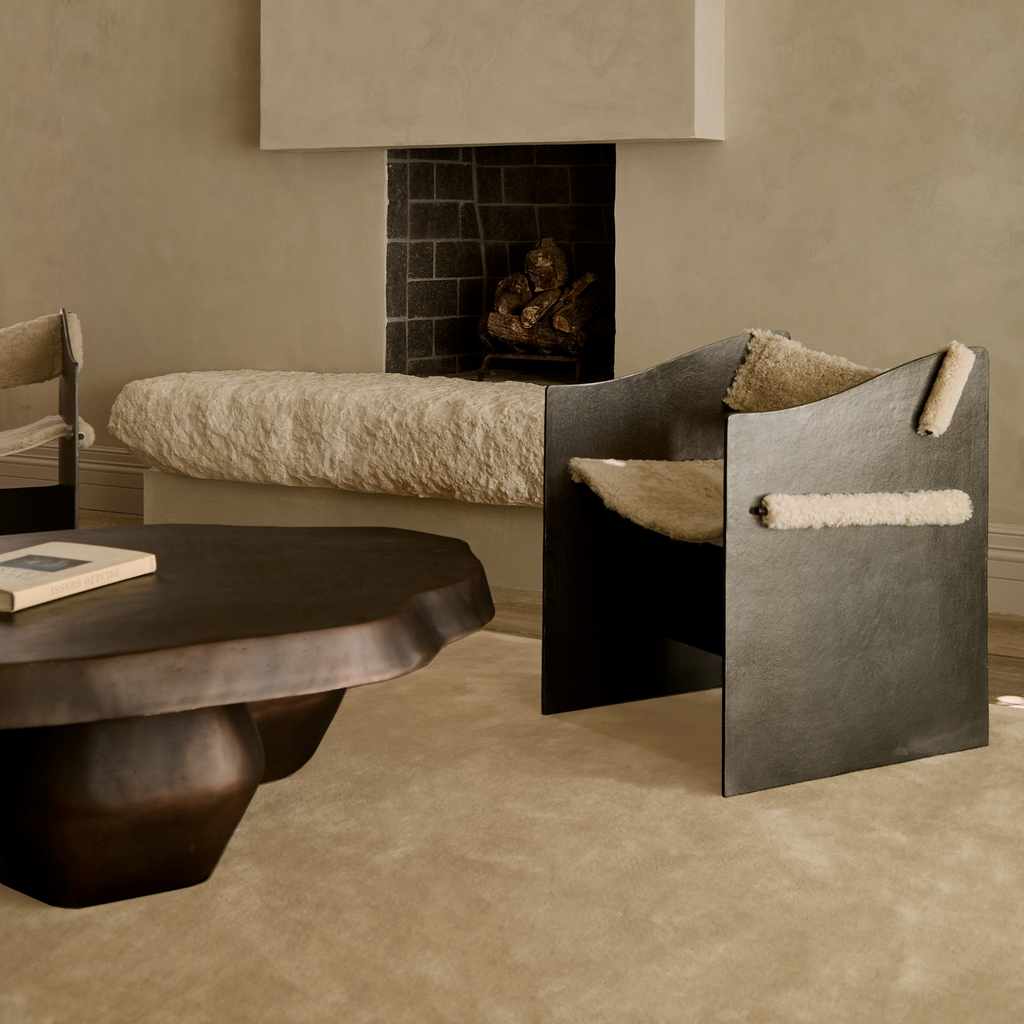 https://cdn.shopify.com/s/files/1/0593/2217/1565/files/Ingresso-Accent-Chair-Wool-bone-Shearling-22.png?v=1753822707