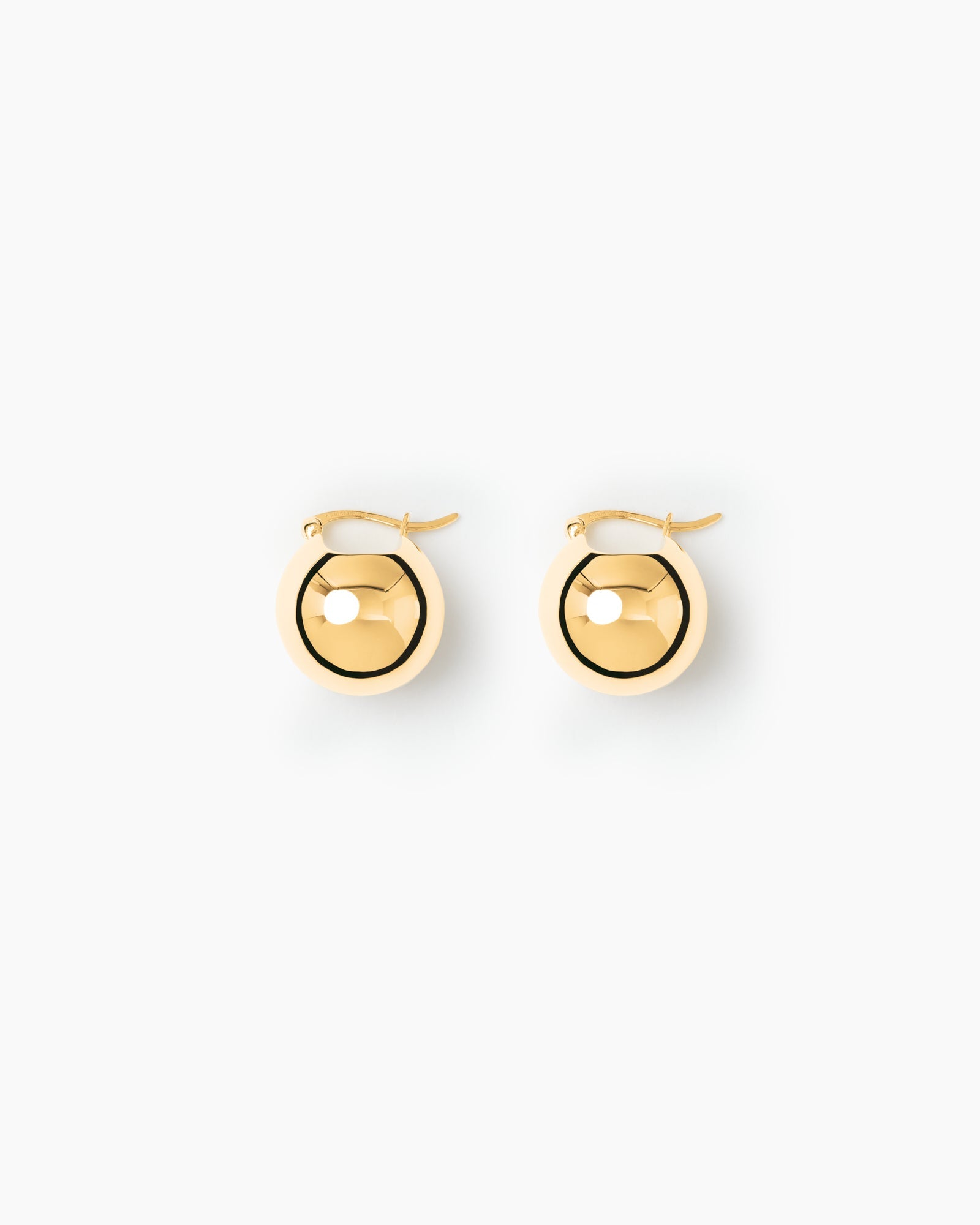 https://cdn.shopify.com/s/files/1/0592/5945/3598/files/Ingrid_gold.jpg?v=1748260833