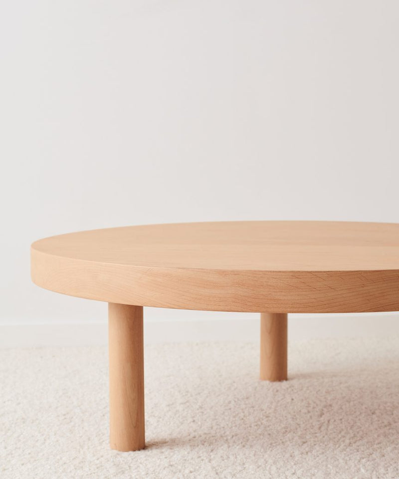 https://cdn.shopify.com/s/files/1/0565/1234/8333/products/JenniKayne_BayCoffeeTable_KnnottyAlder-01.jpg?v=1762182562