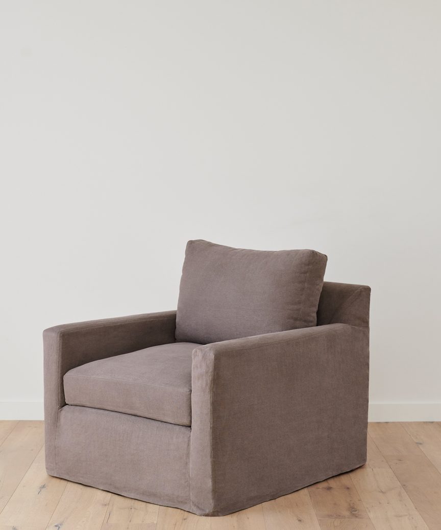 https://cdn.shopify.com/s/files/1/0565/1234/8333/products/JenniKayne_HarborChair_CharcoalLinen-01.jpg?v=1762182570