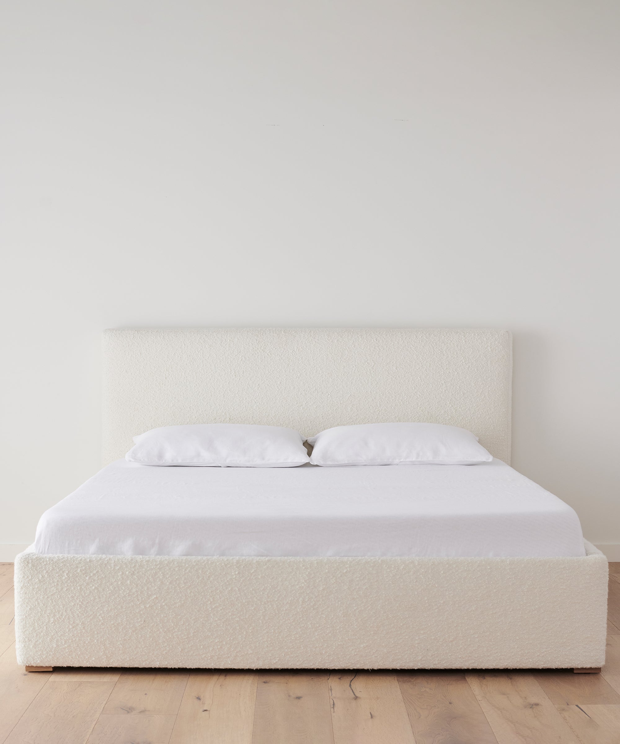 https://cdn.shopify.com/s/files/1/0565/1234/8333/products/JenniKayne_PacificBed_IvoryWoolBoucle_ead2a4f9-a549-4ba0-b018-2189de705608.jpg?v=1758845327