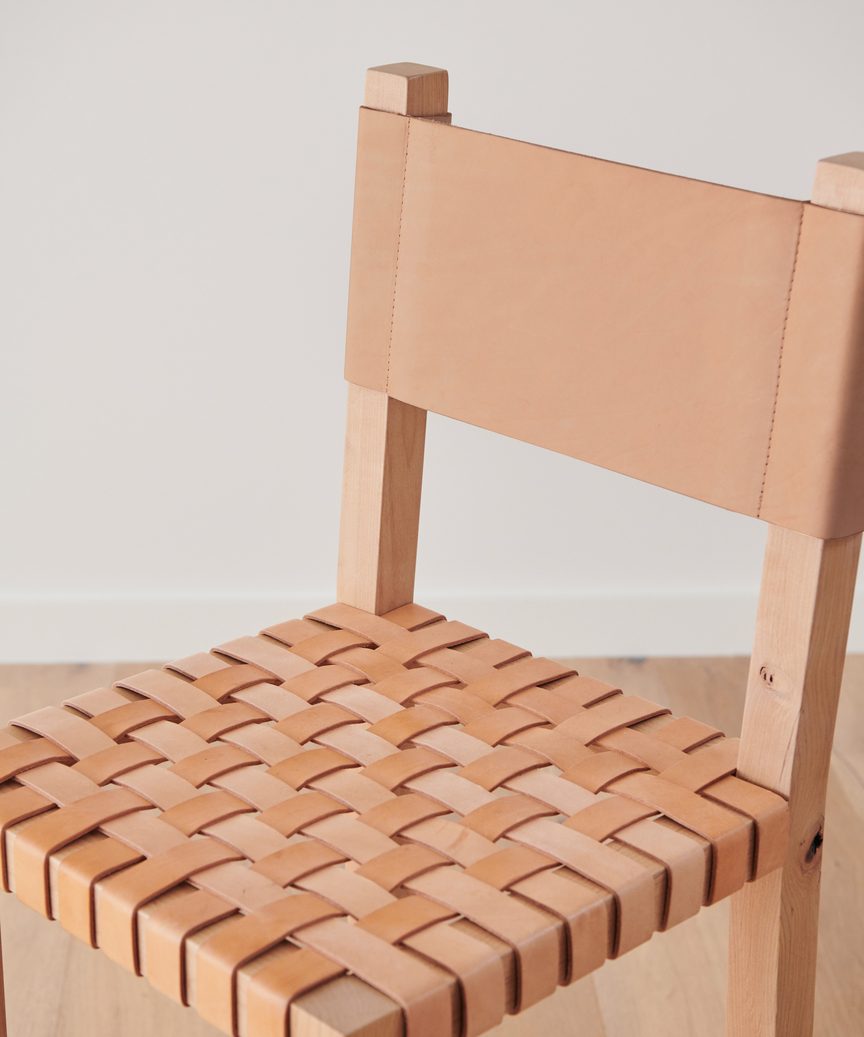 https://cdn.shopify.com/s/files/1/0565/1234/8333/products/JenniKayne_TahoeCounterStool2.jpg?v=1632978438