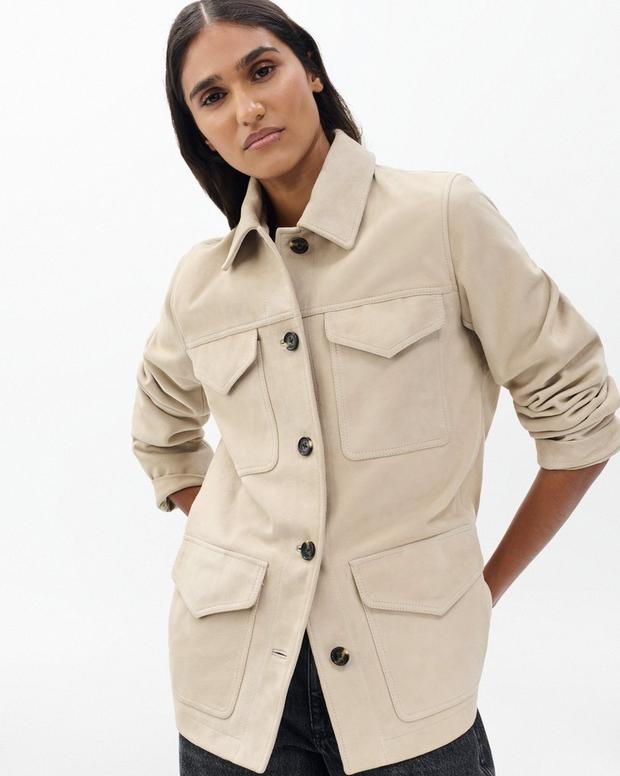 Luxurious Kara Suede Field Jacket: Soft, Stylish, Contrast Buttons, Flap Pockets