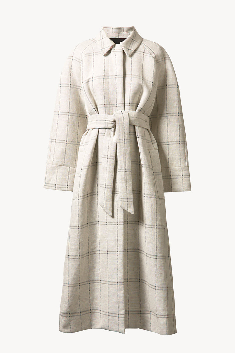 https://cdn.shopify.com/s/files/1/0155/8868/7920/files/Kemi_coat_tove.jpg?v=1708535625
