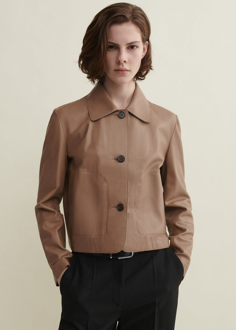 https://cdn.shopify.com/s/files/1/0651/8607/0782/files/LOOK16_Emy_Lamb_Butter_Mocha_235.jpg?v=1769598804