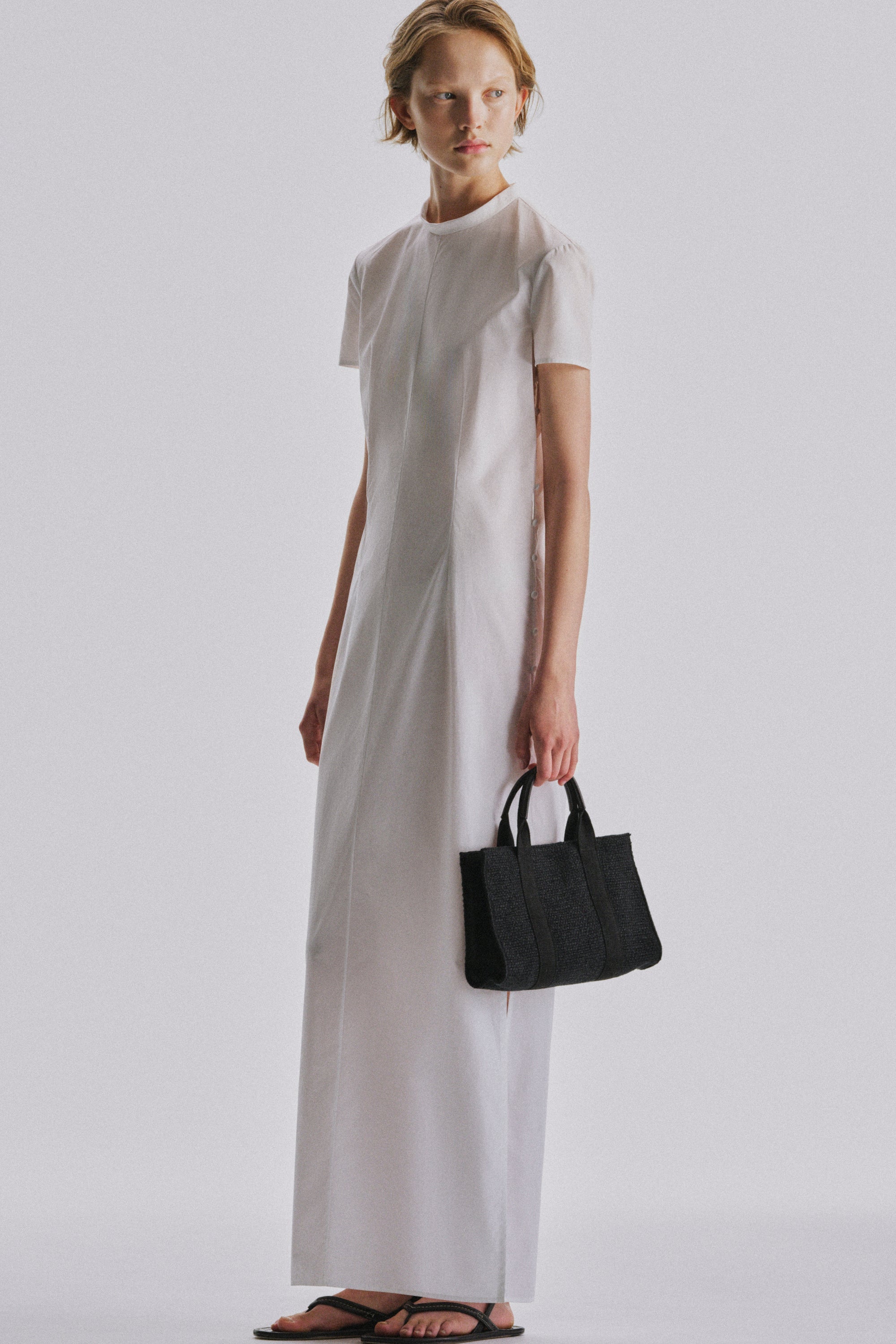 https://cdn.shopify.com/s/files/1/0552/0313/5593/files/LOOK_80_009_select_c0451e41-0df3-40b2-9659-51d8e56063cb.jpg?v=1777953105